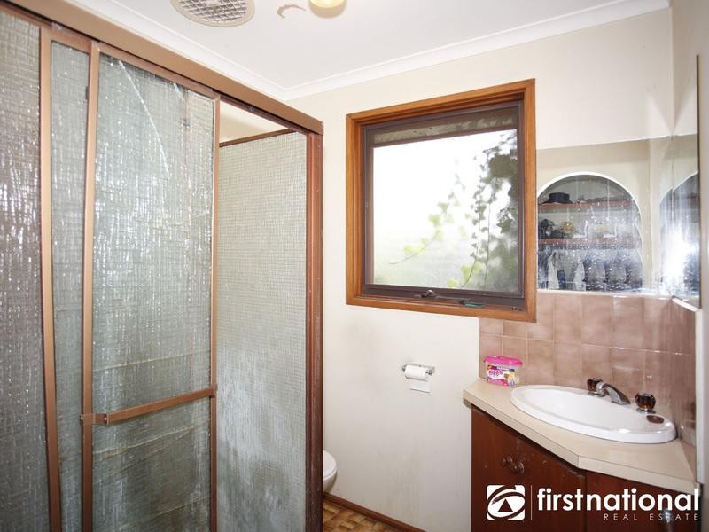 33 Bemersyde Drive, Berwick VIC 3806