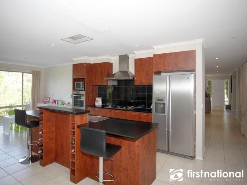 4 North Hidden Valley Circuit, Beaconsfield VIC 3807