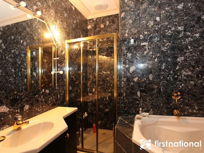 590 Seven Mile Rd, Nar Nar Goon VIC 3812