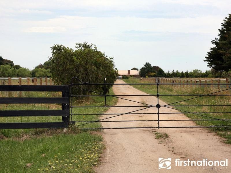 590 Seven Mile Road, Nar Nar Goon VIC 3812