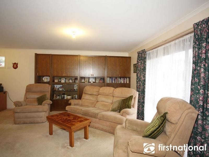 3 Tarrangower Place, Berwick VIC 3806