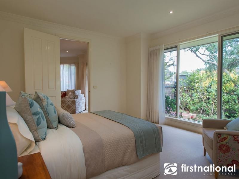 2/11 Brisbane Street, Berwick VIC 3806