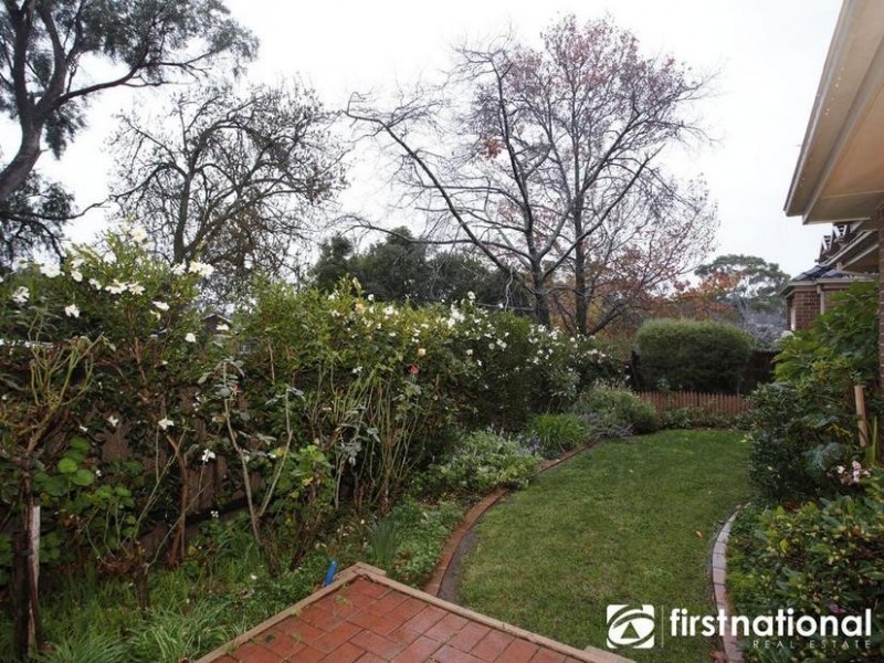 2/11 Brisbane Street, Berwick VIC 3806