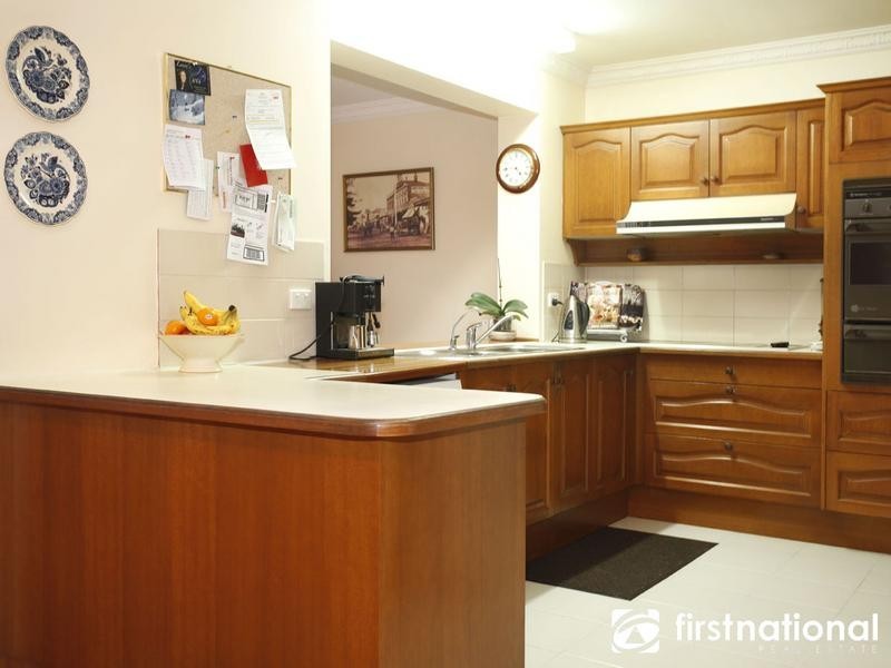 15 Outlook Drive, Berwick VIC 3806