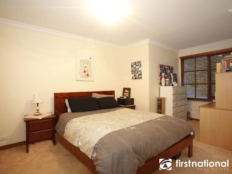 15 Outlook Drive, Berwick VIC 3806