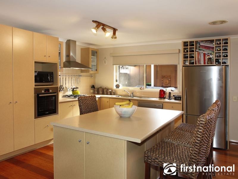 4 Ellen Road, Narre Warren South VIC 3805