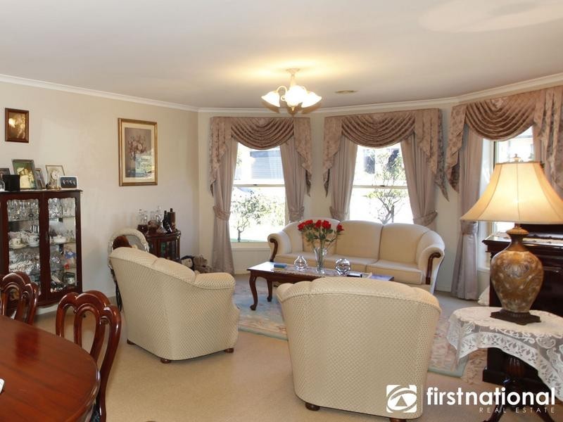 4 Ellen Road, Narre Warren South VIC 3805