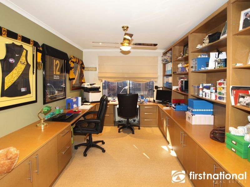 4 Ellen Road, Narre Warren South VIC 3805