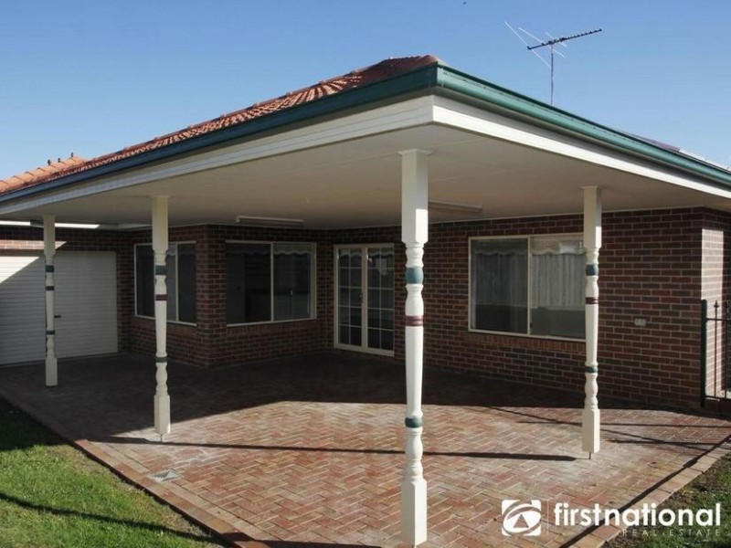 14 Grand Manor Drive, Berwick VIC 3806