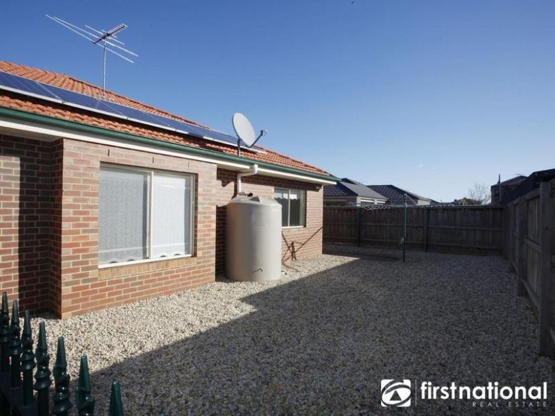 14 Grand Manor Drive, Berwick VIC 3806