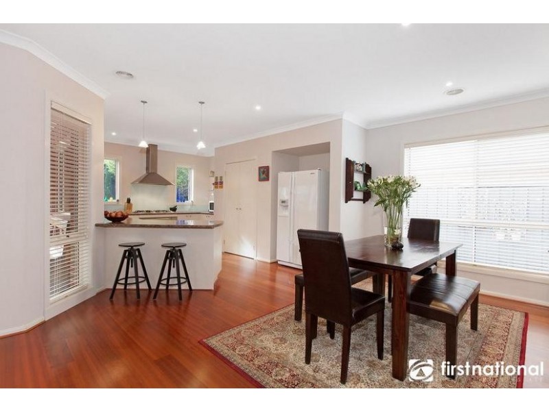 14 McNair Court, Berwick VIC 3806