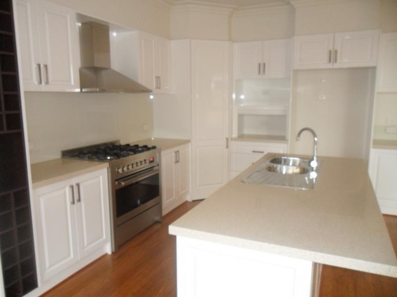 12/14 Avard Court, Berwick VIC 3806