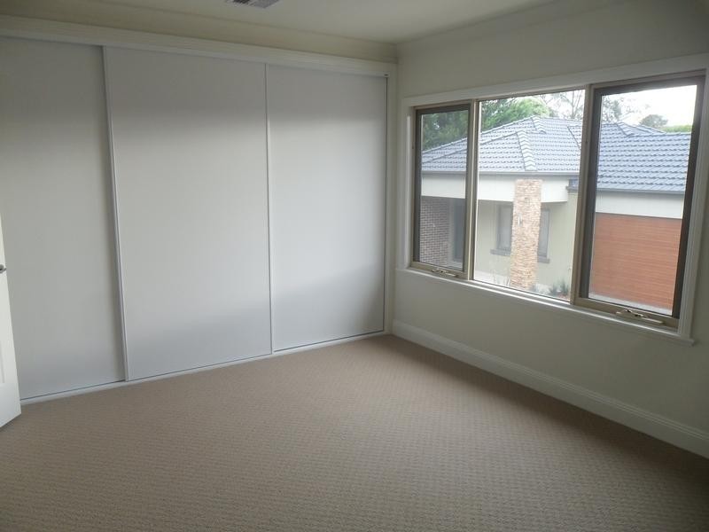 12/14 Avard Court, Berwick VIC 3806