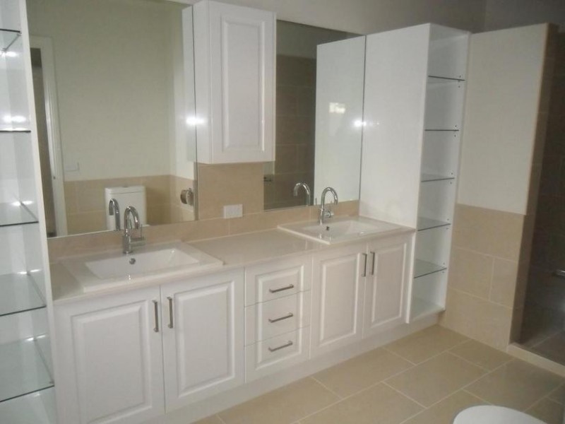 12/14 Avard Court, Berwick VIC 3806