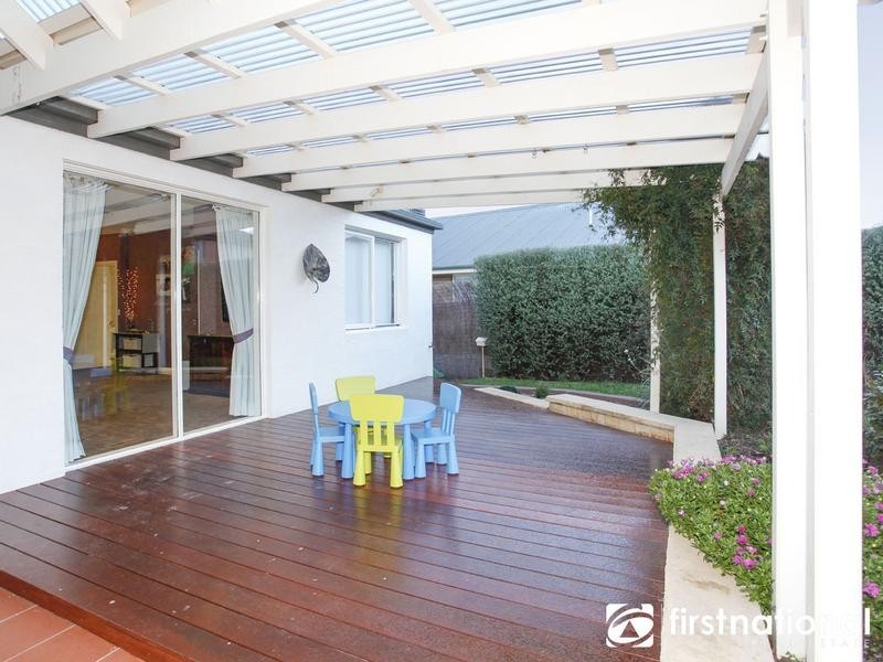 9 Emerson Court, Berwick VIC 3806