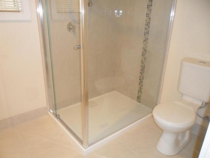 2/7 Henty Street, Pakenham VIC 3810