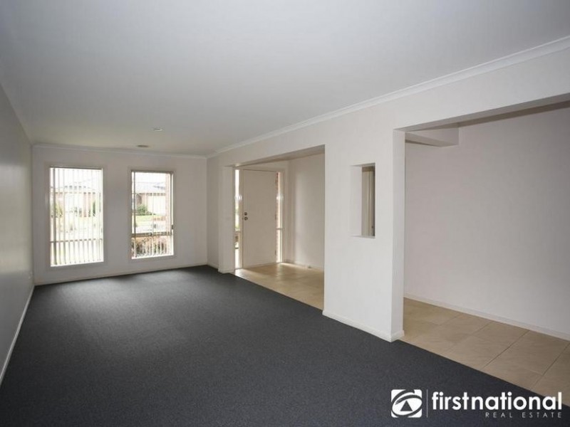 12 Park Boulevard, Pakenham VIC 3810