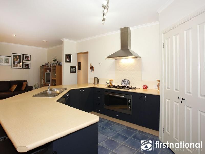 16 Ellen Road, Narre Warren South VIC 3805