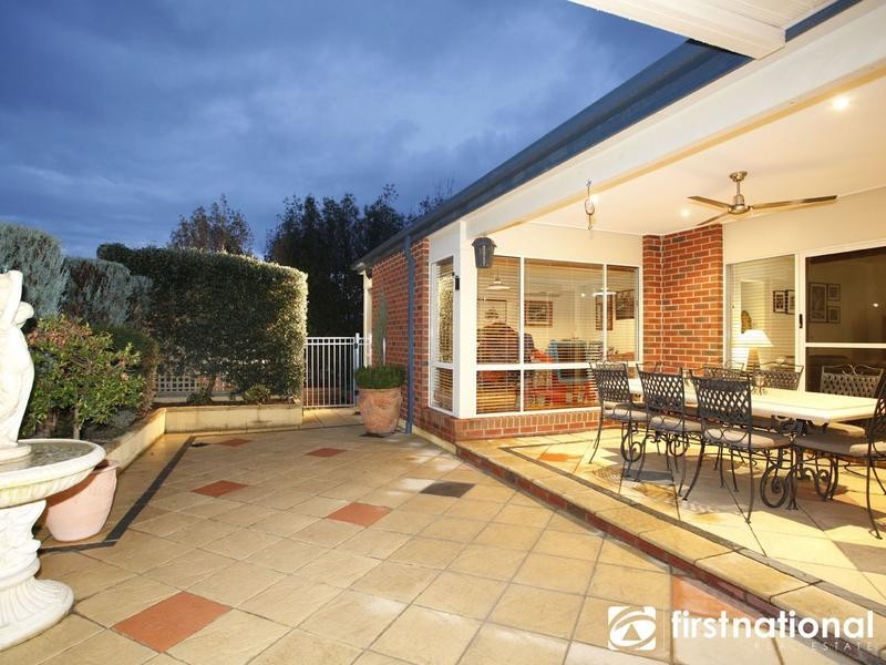 16 Ellen Road, Narre Warren South VIC 3805