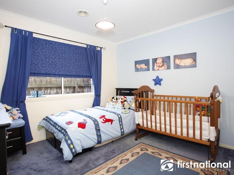 16 Ellen Road, Narre Warren South VIC 3805