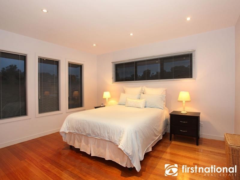 15 Chelsea Crescent, Berwick VIC 3806