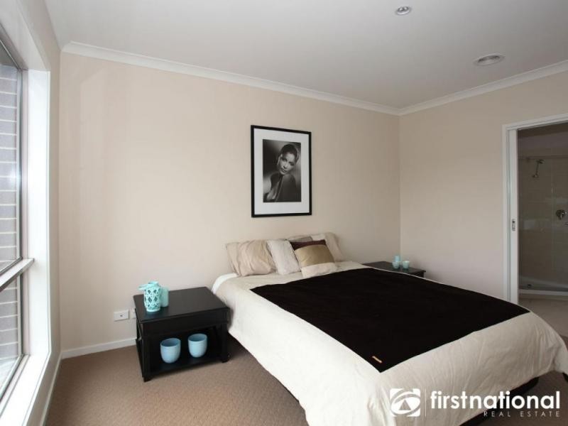 11/290 Centre Road, Narre Warren South VIC 3805