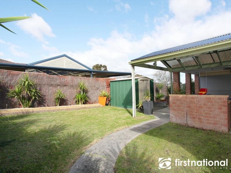 52A Lake View Drive, Narre Warren South VIC 3805