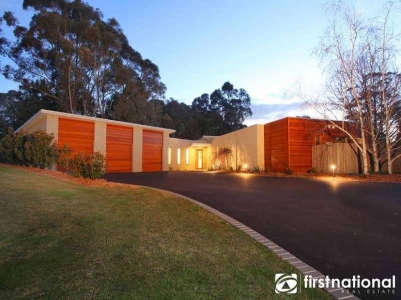 55 Buchanan Road, Berwick VIC 3806