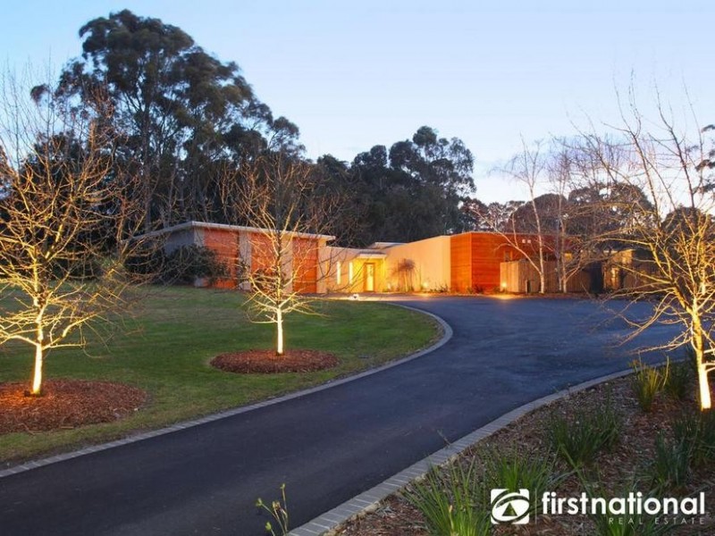 55 Buchanan Road, Berwick VIC 3806