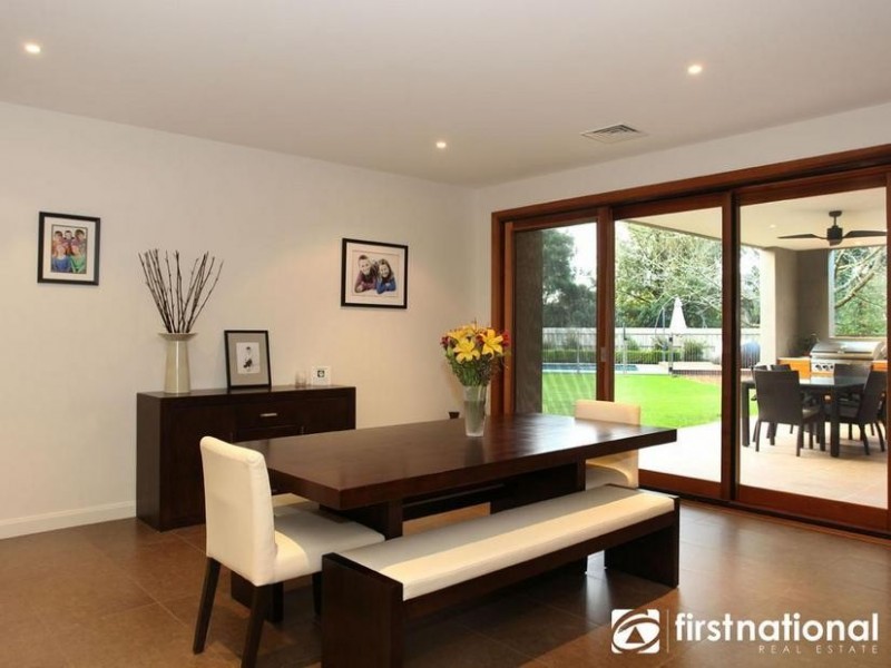 55 Buchanan Road, Berwick VIC 3806