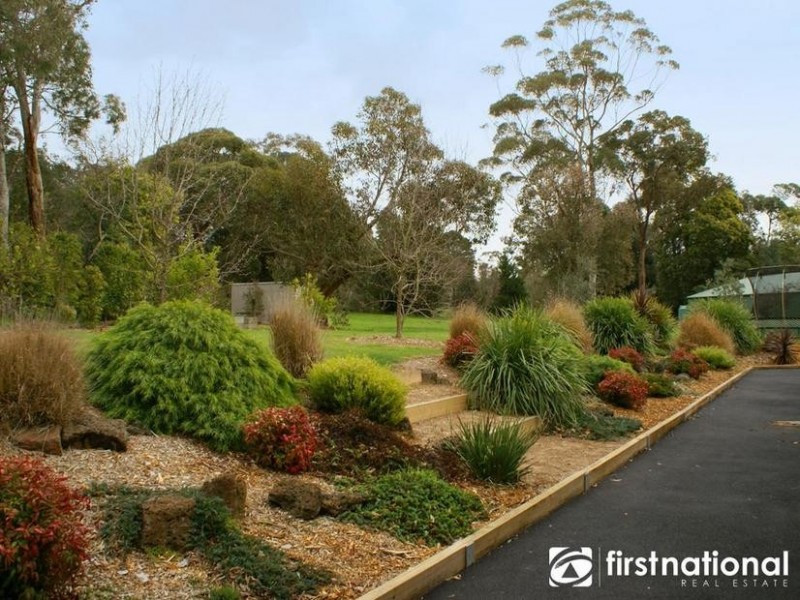 55 Buchanan Road, Berwick VIC 3806