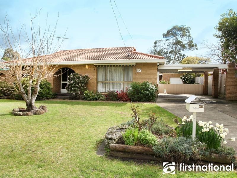 35 Cardinia Street, Berwick VIC 3806