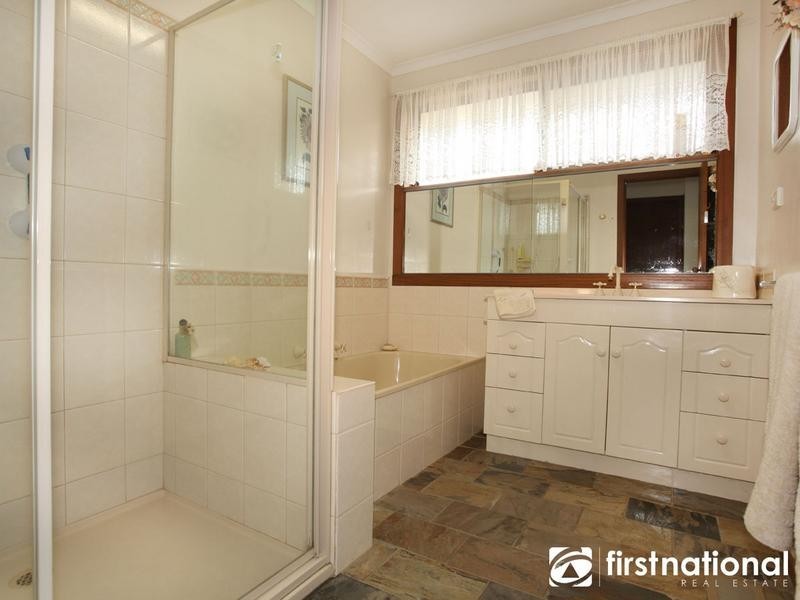 35 Cardinia Street, Berwick VIC 3806