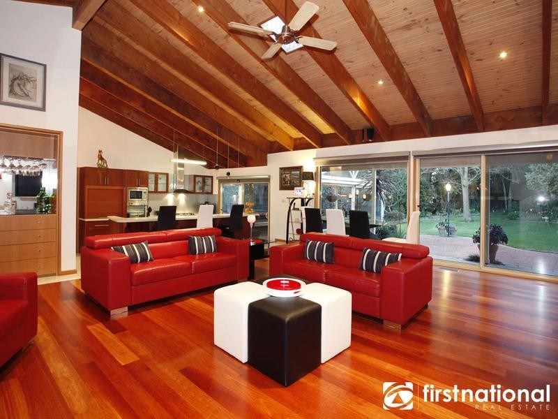 1 Fairmont Court, Narre Warren North VIC 3804