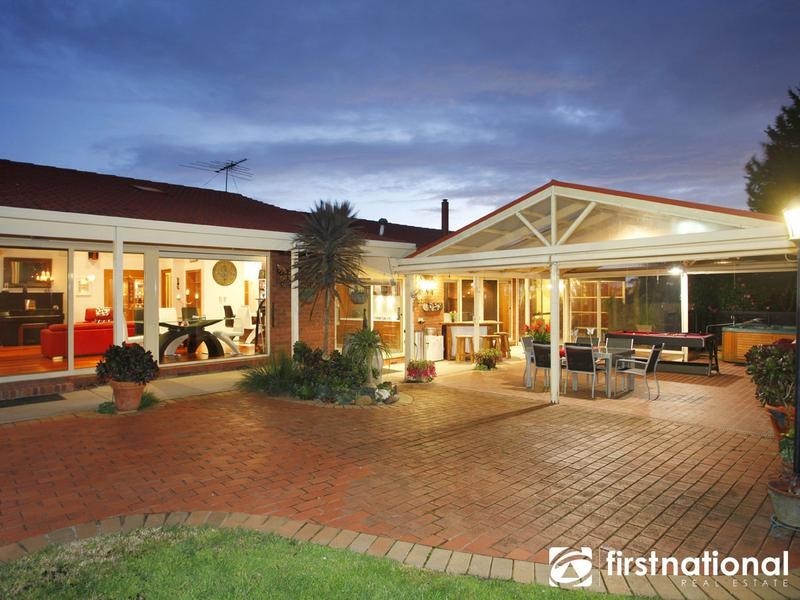 1 Fairmont Court, Narre Warren North VIC 3804