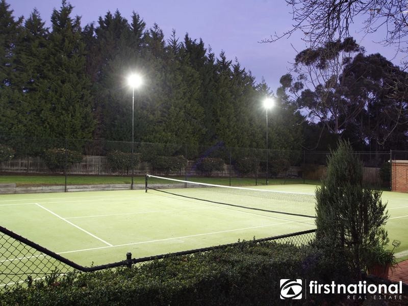 1 Fairmont Court, Narre Warren North VIC 3804