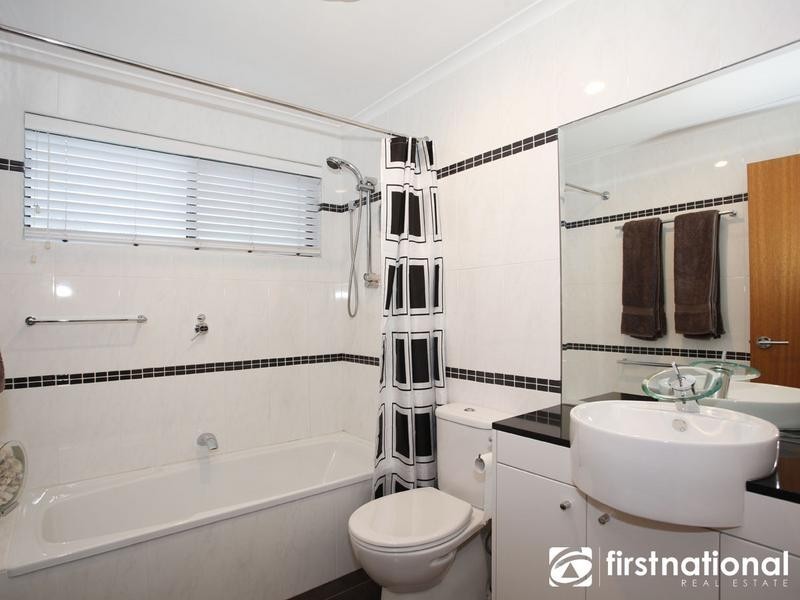 1 Fairmont Court, Narre Warren North VIC 3804