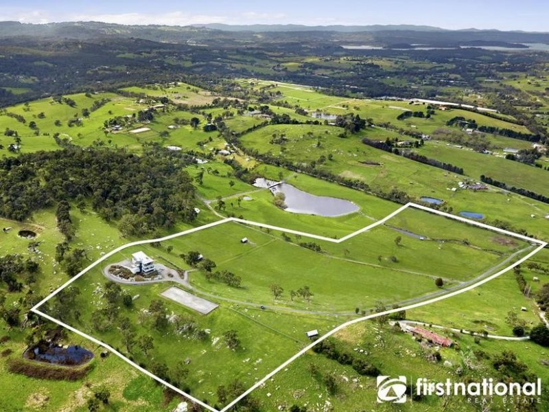 124 Kerrs La, Lysterfield VIC 3156