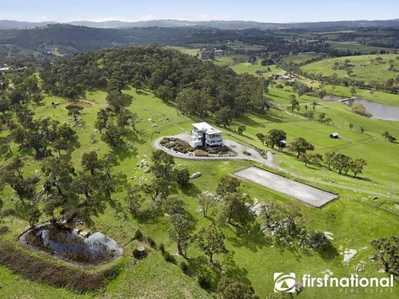 124 Kerrs La, Lysterfield VIC 3156