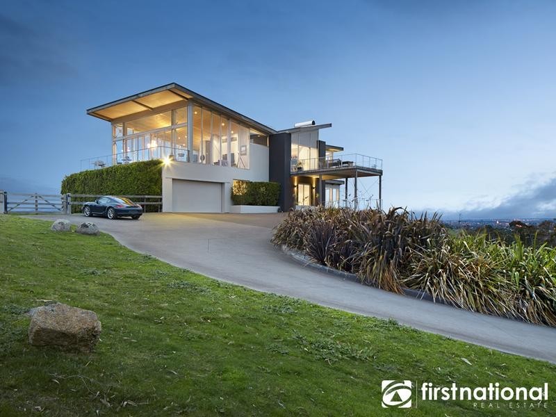 124 Kerrs Lane, Narre Warren East VIC 3804