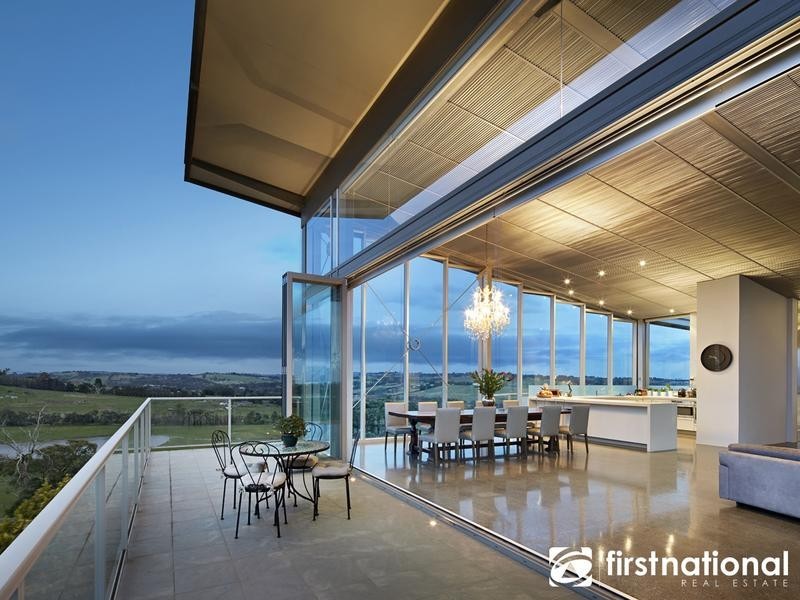 124 Kerrs Lane, Narre Warren East VIC 3804