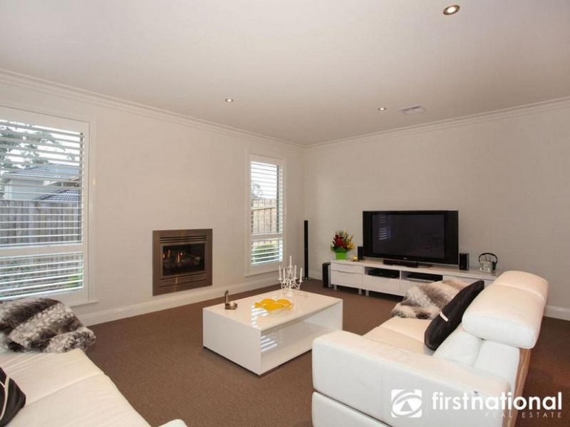 5 Avard Court, Berwick VIC 3806