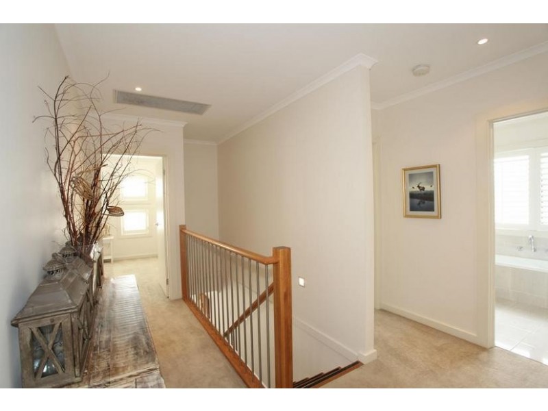 39 Gardiner Street, Berwick VIC 3806