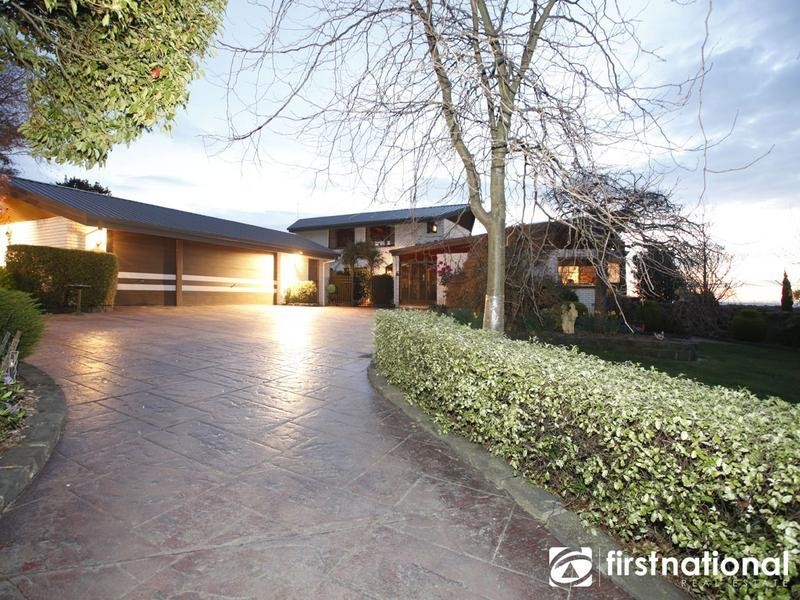 8 Chaundy Rd, Belgrave South VIC 3160