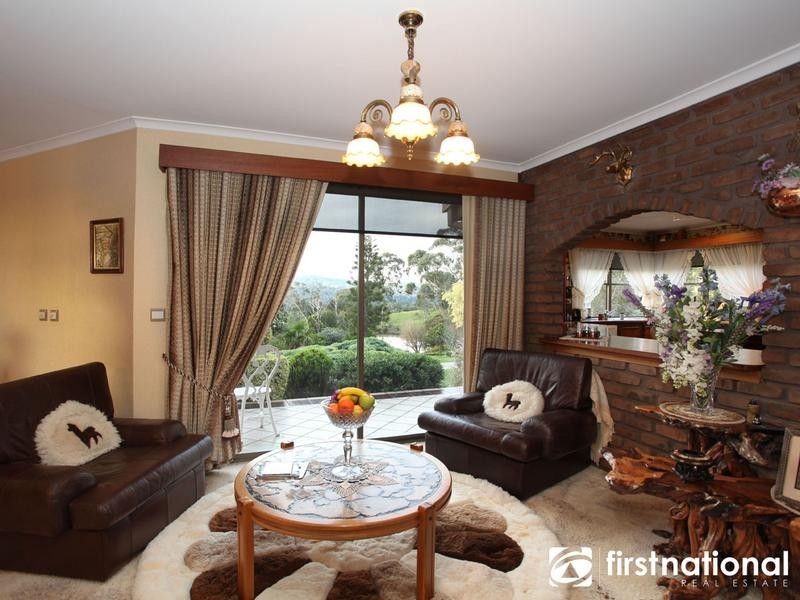 8 Chaundy Rd, Belgrave South VIC 3160