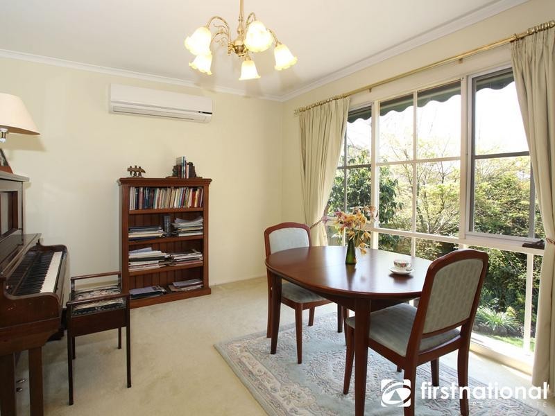 40 Outlook Drive, Berwick VIC 3806