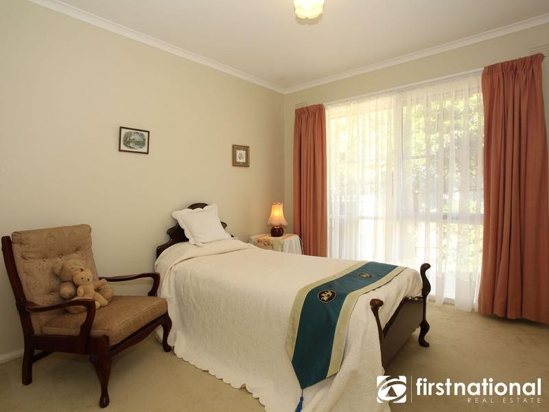 40 Outlook Drive, Berwick VIC 3806