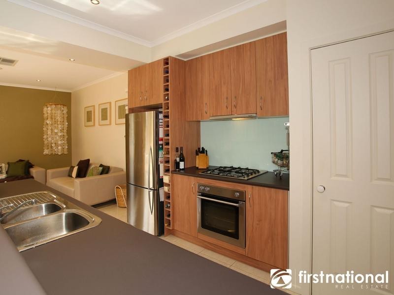 10 Reid Mews, Berwick VIC 3806