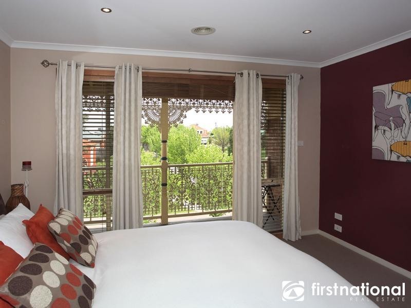 10 Reid Mews, Berwick VIC 3806