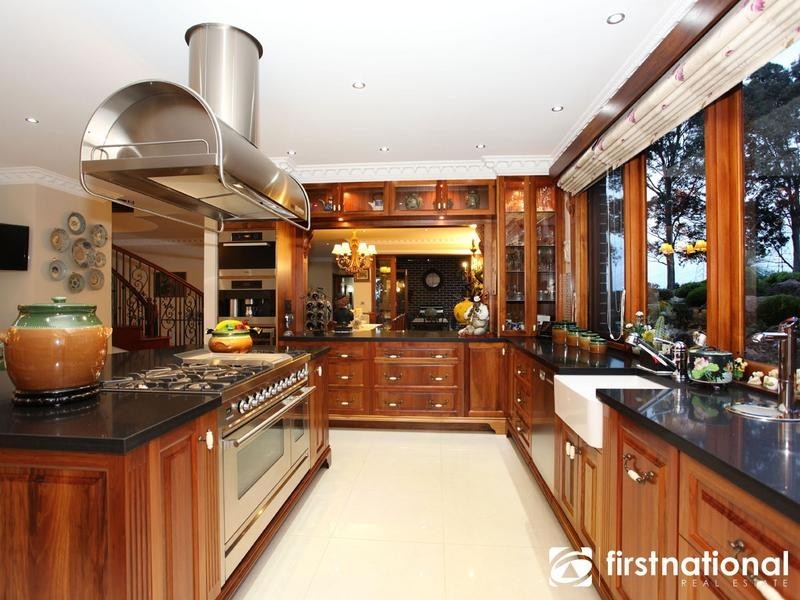 12 Panoramic Terrace, Berwick VIC 3806